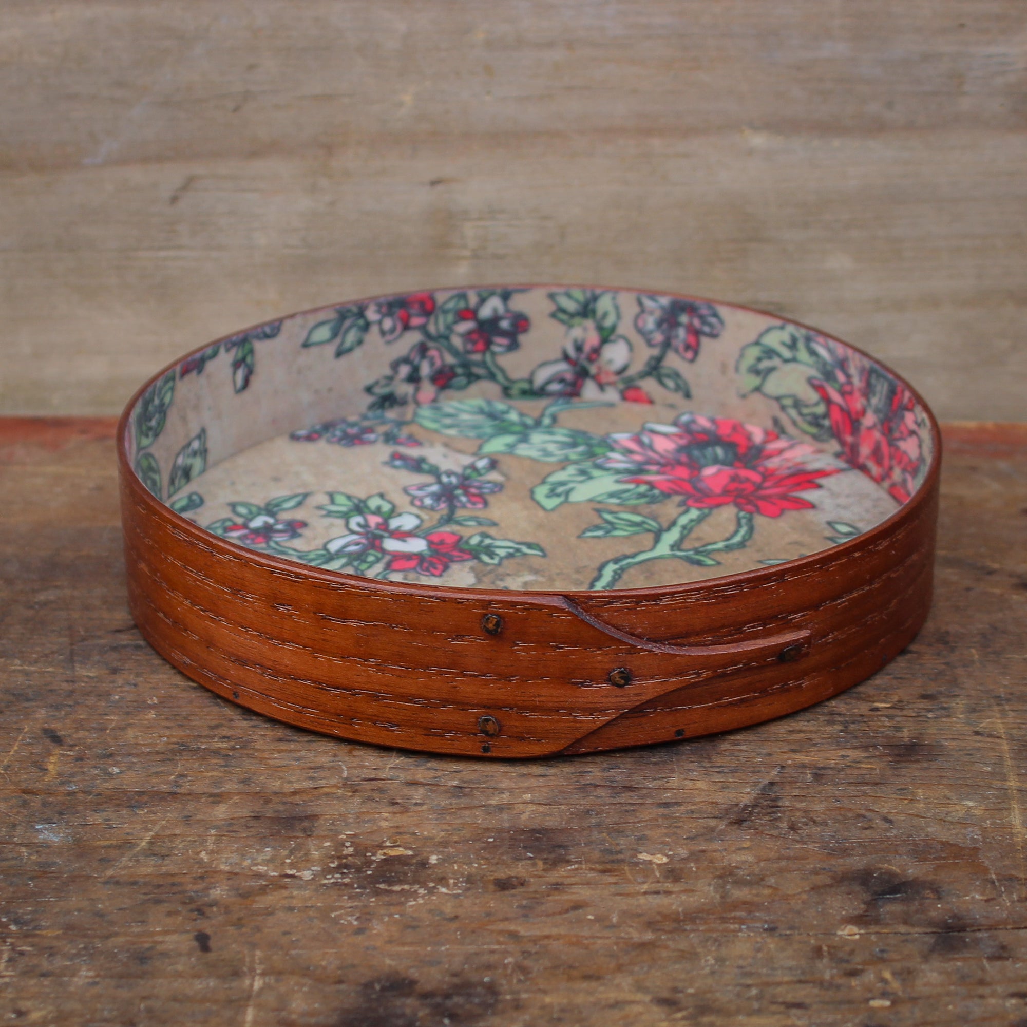 Round Stitcher's Tray with Red Floral Lining, Antiqued Natural Finish